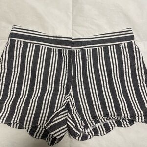 CLUB MONACO shorts